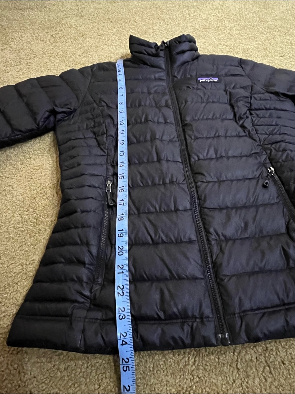 Patagonia Women's Black Down Sweater Size XS 84683 FA16 Quilted Puffer Jacket - Picture 9 of 9